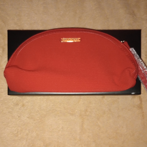 Giorgio Armani Beauty Bag - Picture 6 of 9